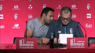 Un journaliste tente de fracasser Marcelo Bielsa