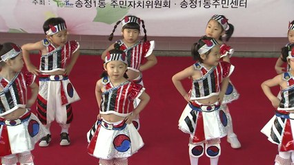 고사리손이 노래하는 우리의 소원 통일 / YTN