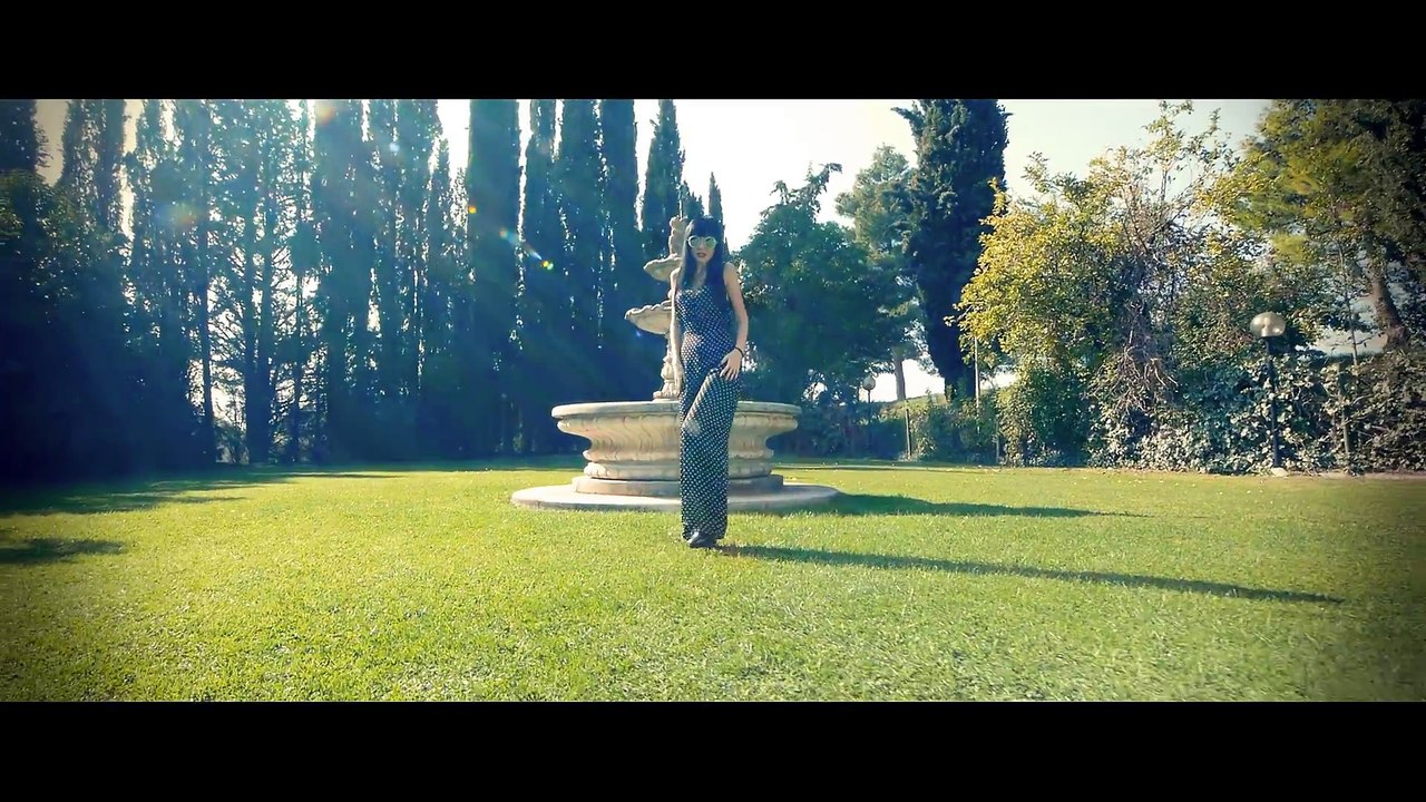 SORINA CEUGEA SI DANEZU - IUBIRE ARZATOARE ( OFICIAL VIDEO 2017 )