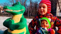 Беби Бон видео ИГРАЕМ В ДОКТОРА Видео для детей про кукол