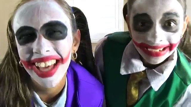 JOKER GIRL VS JOKER GIRL Spiderman Surprise Eggs Venom IronMan Thor Toys To See Superheroes