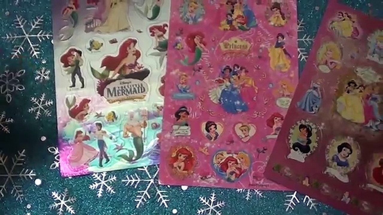 Strawberry shortcake surprise bag with Frozen, Hello Kitty, Peppa Pig, Disney surprises