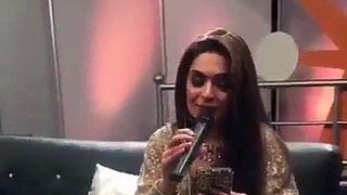 Pakistani Actress Meera Singing Titanic Song.