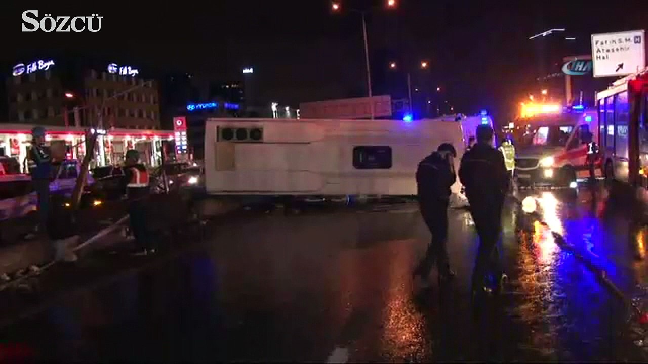 Bostancı’da midibüs devrildi! 2 ölü ve 9 yaralı..