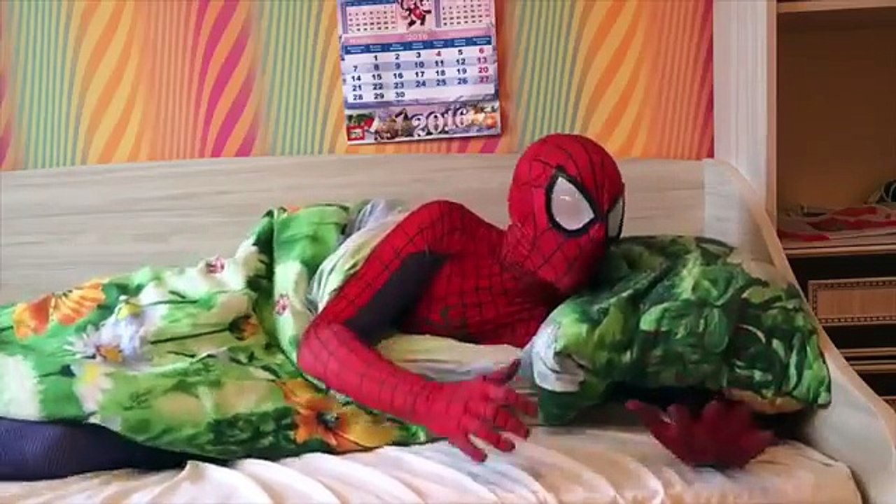 Biker SpiderMan robbed of Batman riding a motorcycle Baby SuperHeroes in Real Life