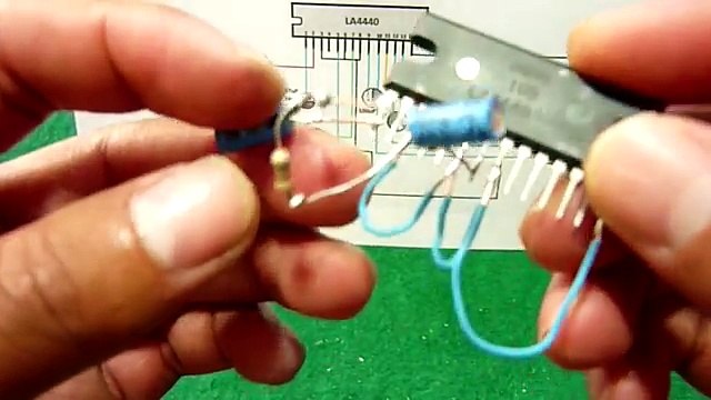 Cómo Hacer Un Amplificador de Sonido Para el Movil - Muy fácil de hacer