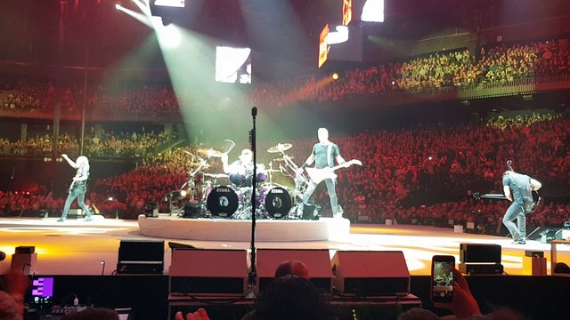 Metallica 3-11-2017 Anvers -For whom the bell tolls-