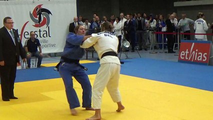 Allison Hollevoet vs  Anaïs Castiaux demi-finale (1e partie) National 2017