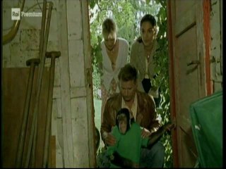 Il nostro amico Charly 13x05 - Il magico Charly