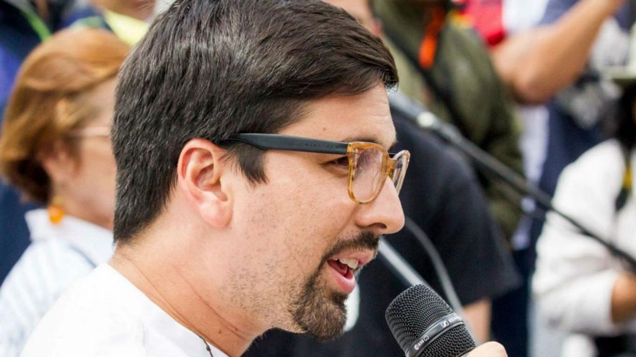 Caracas: Guevara flieht in Botschaft