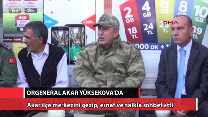 Orgeneral Akar, kuvvet komutanlarıyla birlikte Yüksekova’da