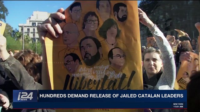 i24NEWS DESK | Hundreds demand release of jailed Catalan leaders | Sunday, November 5th 2017