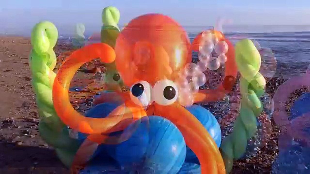 Octopus Balloon Decorations Tutorial!