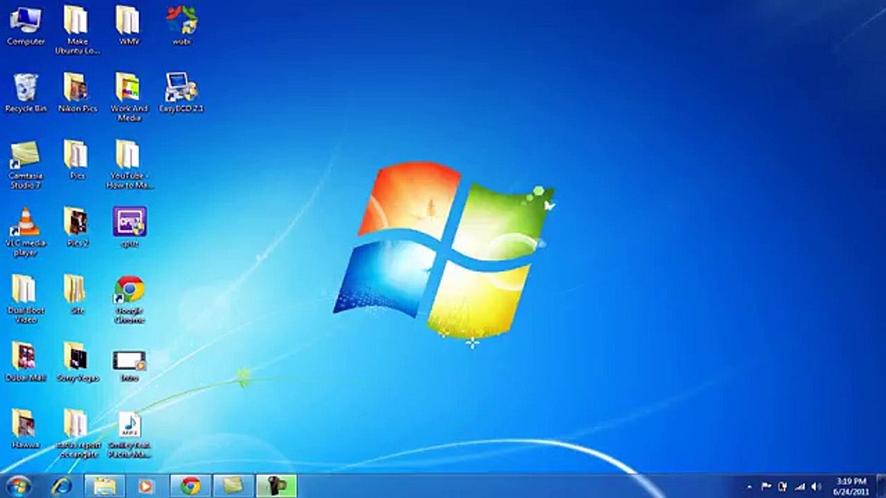 Dual Boot Ubuntu 11.04 with Windows 7/Vista/XP (Part1/Easiest Way)