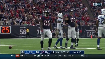 Lamar Miller jukes Colts defenders for a first down