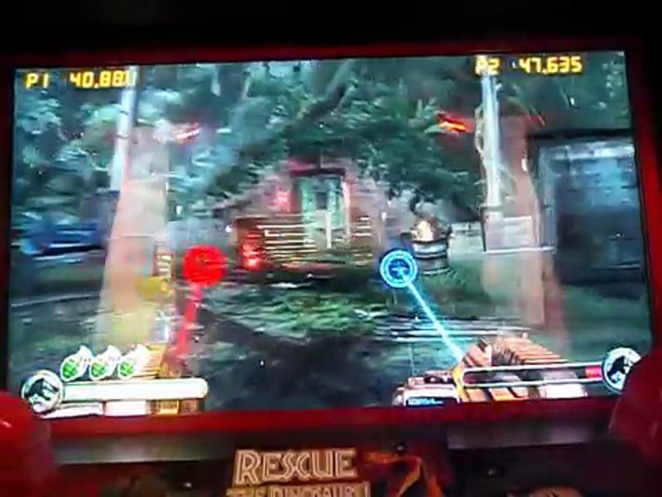 Tadd and Chris Play Jurassic Park Arcade Game (T-R