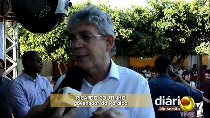 Governador diz que atual gestão descartou verba do Estado