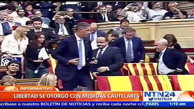 Justicia de Bélgica dejó en libertad bajo medidas cautelares a Carles Puigdemont y sus cuatro exconsejeros