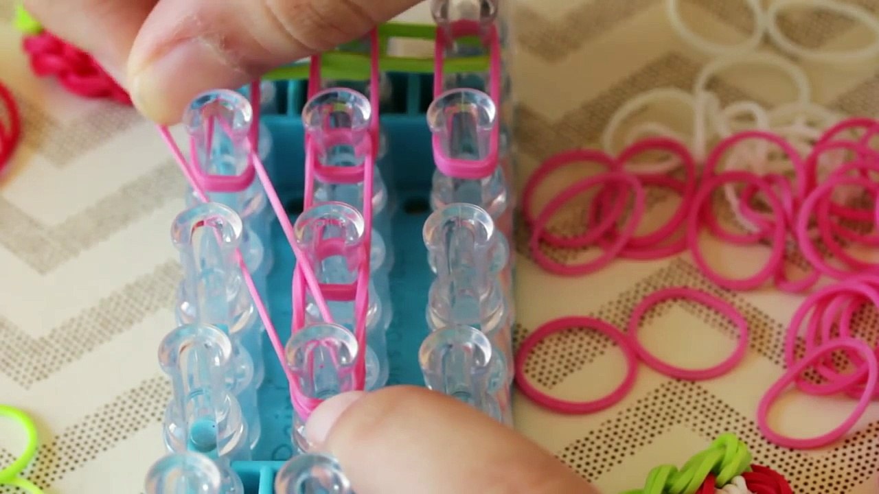 Rainbow Loom: Strawberry Tutorial