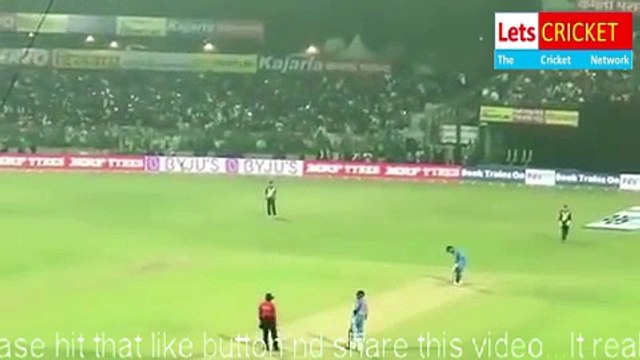 MS DHONI 1ST BALL SIX vs New Zealand - India vs New Zealand 1st t20 2017