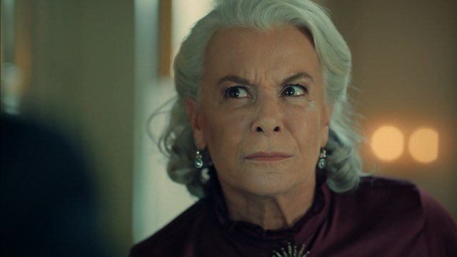 İstanbullu Gelin 23. Bölüm O Yemeğe Gidilmeyecek!