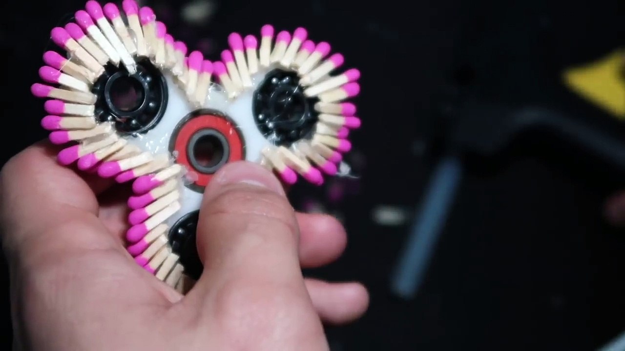 MOST DANGEROUS FIDGET SPINNER VS TONGUE | EXTREME 1000 MPH FIDGET SPINNER (BLOOD ALERT)