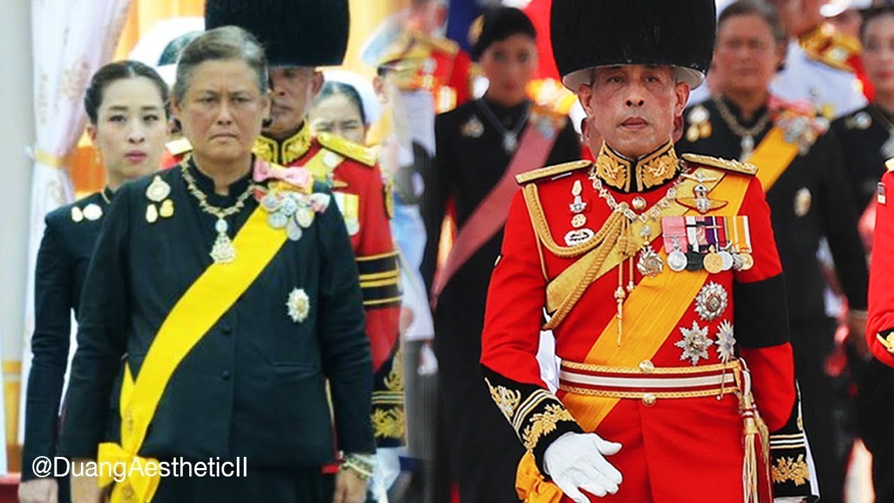 ในหลวงร.10 เสด็จพระราชพิธีอัญเชิญพระบรมโกศไปพระเมรุมาศ (ช่วงที่ 6) 26 ตุลาคม 2560