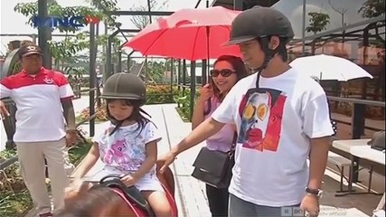 Keseruan Rian D'Masiv Berlibur Bersama Istri dan Anak