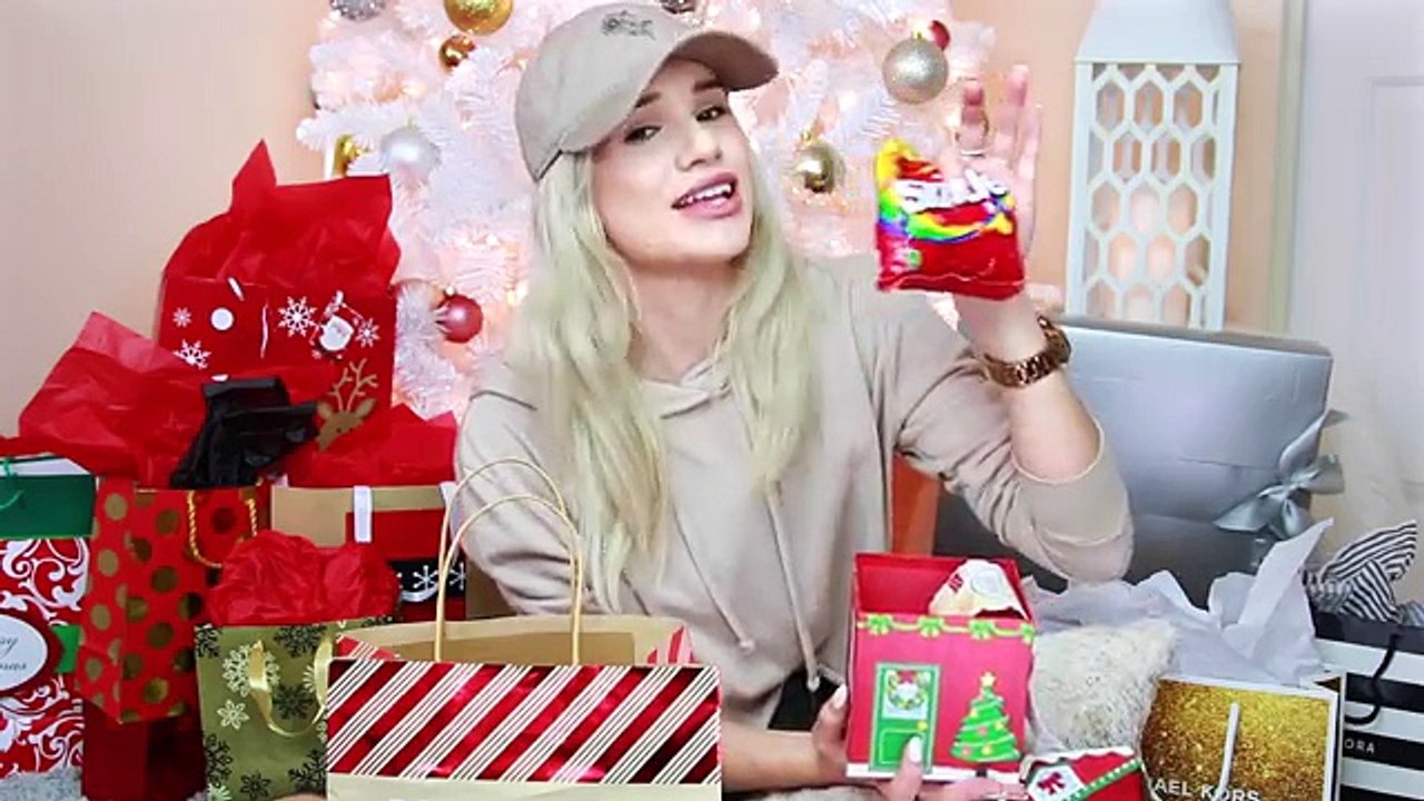 WHAT I GOT FOR CHRISTMAS 2016! Designer handbag, Michael Kors, Clarisonic & MORE!