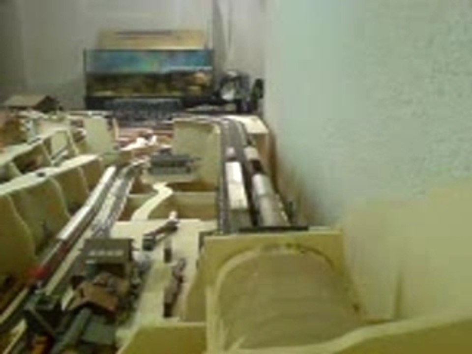 train miniature