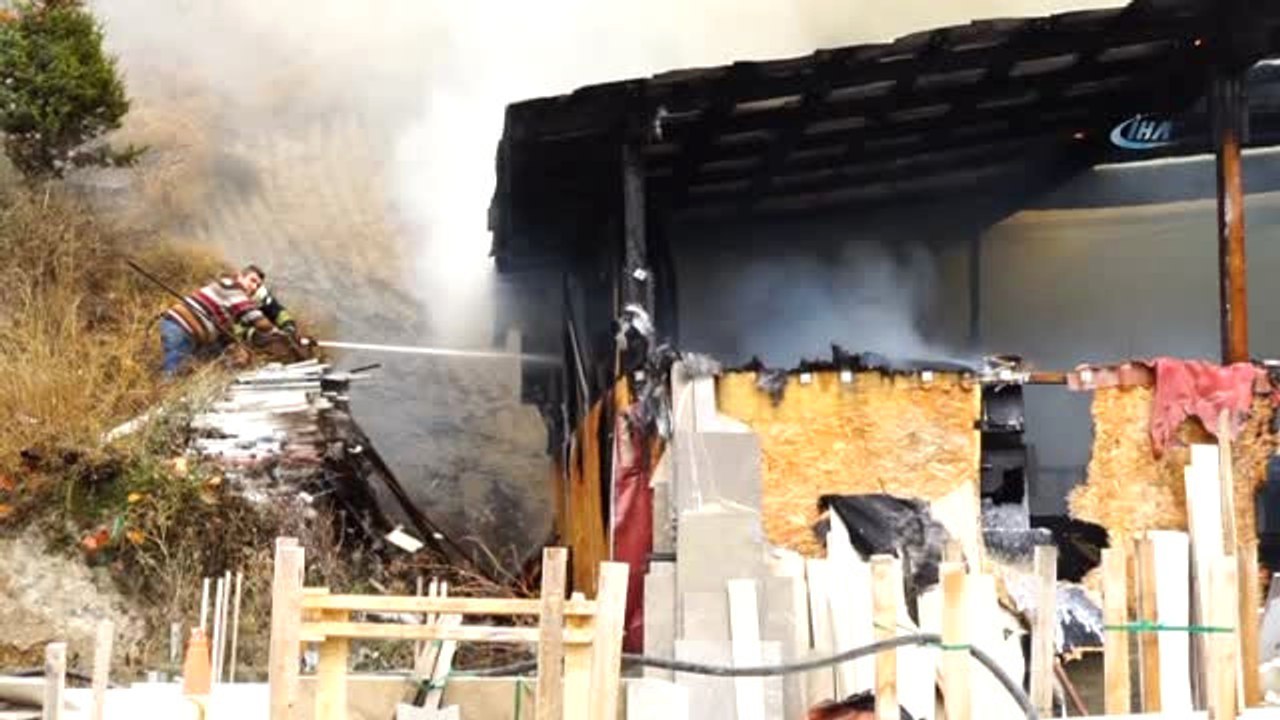 Tinerle Soba Yakmak İsterken Fabrikayı Yaktı