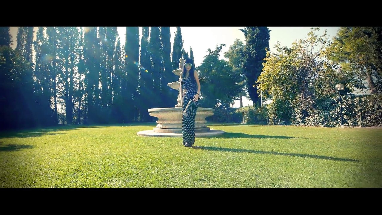 SORINA CEUGEA SI DANEZU - IUBIRE ARZATOARE ( OFICIAL VIDEO 2017 )