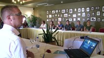 Komuna e Gjakovës nënshkruan memorandum bashkëpunimi me organizatën ''Mundësia'' - Lajme