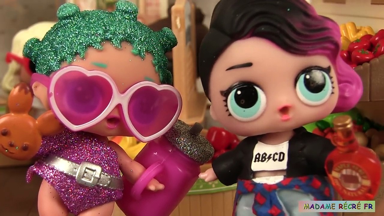 Histoires de Poupées LOL Surprise Série 2 au Supermarché Sylvanian
