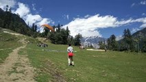 Paragliding in Solang Valley, Manali(HP)