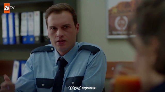 Zehra, Songül ve Güney’i ihbar ediyor! - Kırgın Çiçekler 96.Bölüm