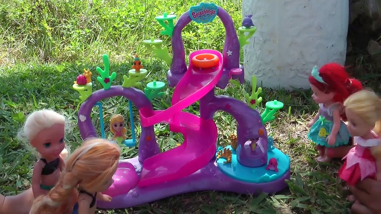 SPLASHLINGS! Waves ! Ocean Play - Elsa & Anna toddlers-Beach Adventure Outdoors