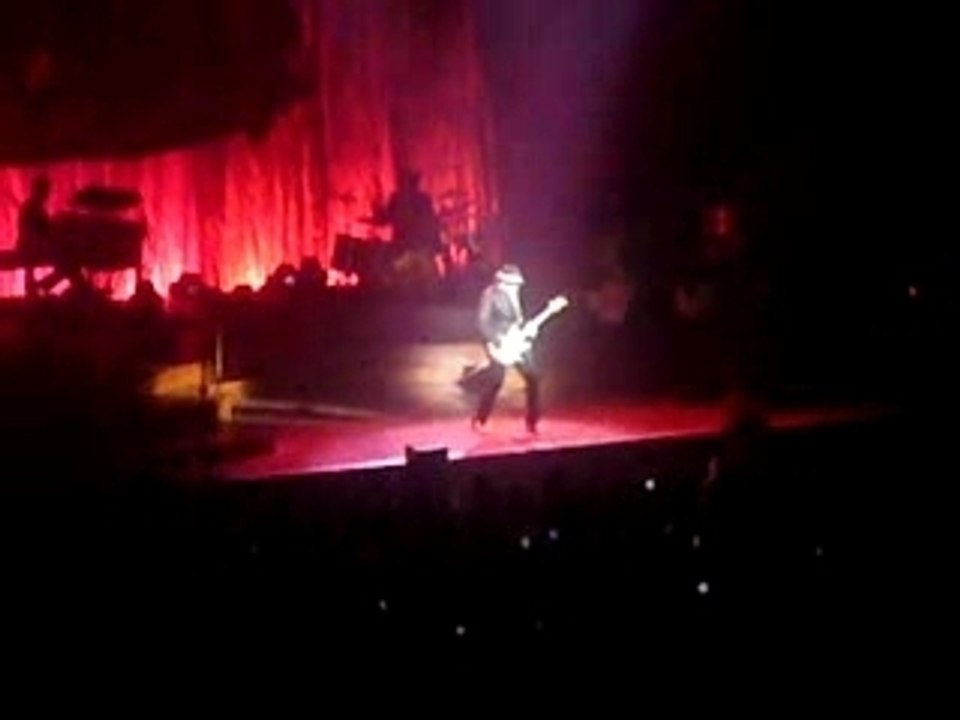 CONCERT VANESSA PARADIS - MATTHIEU CHEDID SOLO