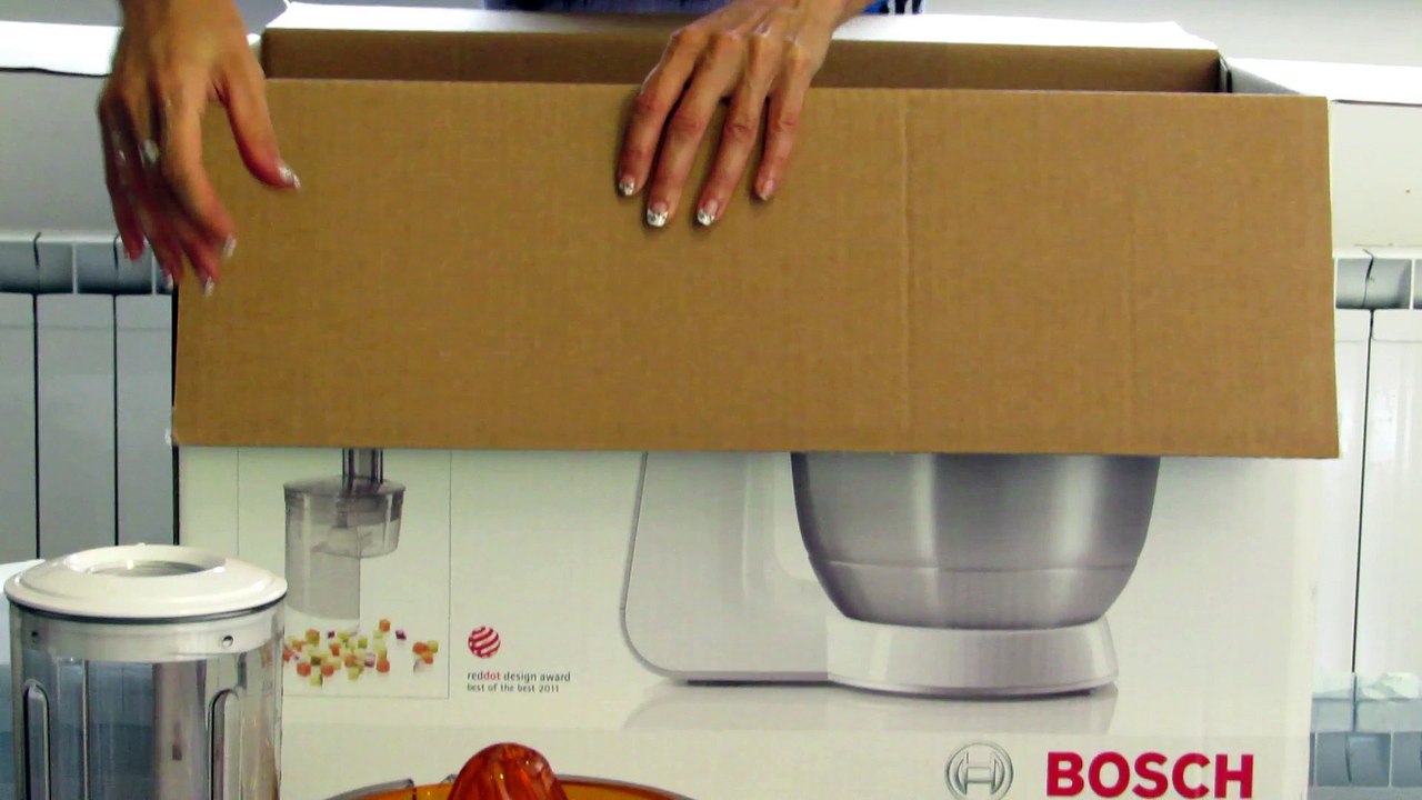 Kitchen robot unboxing