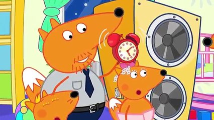 Fox Family COMMON COLD Doctor Bear Heals the Baby IRL Bad Baby Cartoon Finger Family