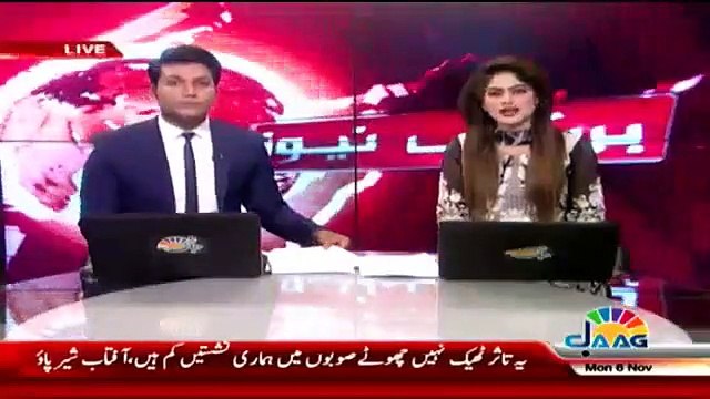 Nawaz Sharif, Aitzaz Ahsan And Imran Khan reached Airport At the same time