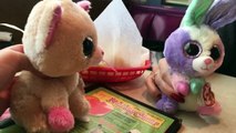 Beanie Boos: Anabelle & Bloom go to Chuys!