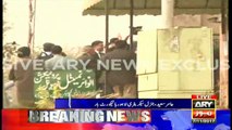 Nawaz Sharif and Maryam Nawaz leave accountability court after hearing