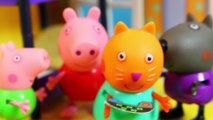Peppa Pig Creations 23 - Toy Adventure - Rainy Day! (new 2017)