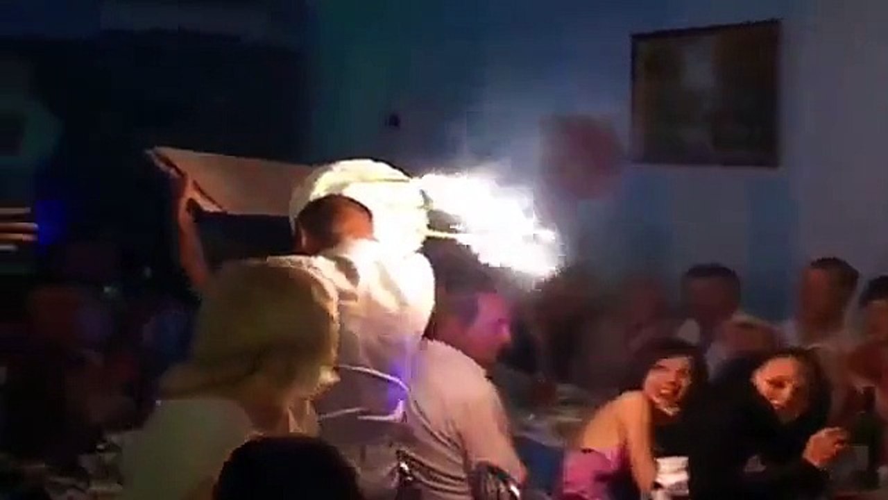 This Is Surely Not The Way How You Carry A Wedding Cake