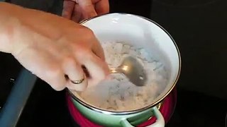 Domaci fondan - homemade fondant.wmv