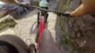 3 riders descendent en VTT le Taxco Urban Downhill 2017