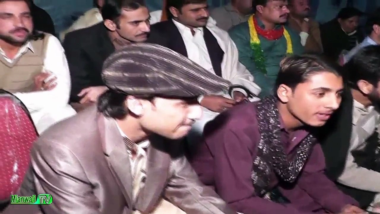 Beautiful Desi Girl Dance-Mujra In Private Dance- Mujra Party