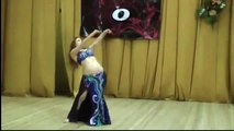 Beautiful Girl AWESOME Belly Dance