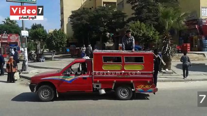 سيارات "النصف نقل" وسيلة انتقال المواطنين بين أحياء 6 أكتوبر